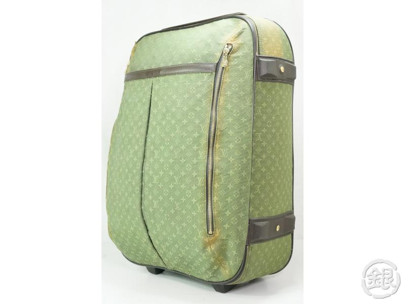 Louis Vuitton Mens Carry On Luggage | City of Kenmore, Washington