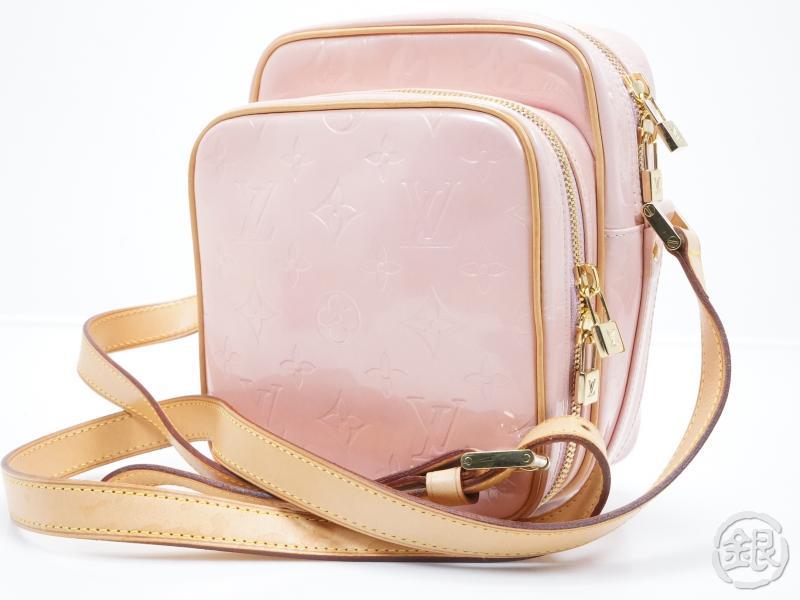 AUTHENTIC PRE-OWNED LOUIS VUITTON VERNIS PINK WOOSTER MESSENGER STYLE CROSSBODY BAG M91037 ...